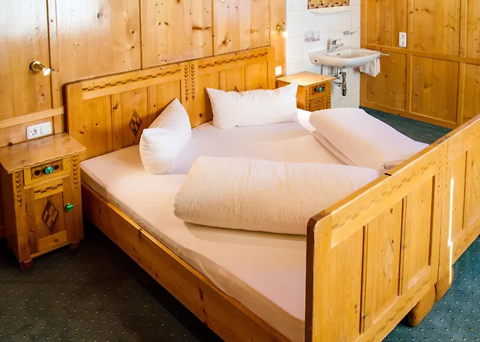 Jaeger-1 By Interhome